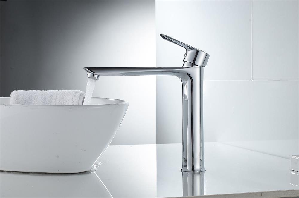 VidaXL Bathroom Basin Faucet With Chromed Finish And Flexible Stainless Steel Design, Solid Brass Construction, Cold And Hot Water Compatibility, Durable And Easy Assembly – Silver, 130x180 Mm - View #2